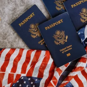 Chỉ thị mới của Tổng thống Trump trao quyền cho viên chức lãnh sự từ chối nhiều visa hơn dựa trên tình trạng sức khỏe và tài chính